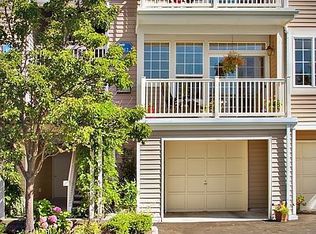 18610 NE 57th St, Redmond, WA 98052