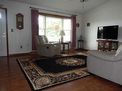 3rd image of 2851 Marcella Dr