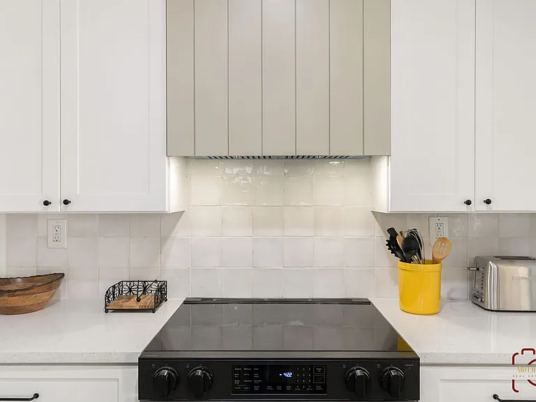 31 Saratoga Dr — Photo 4