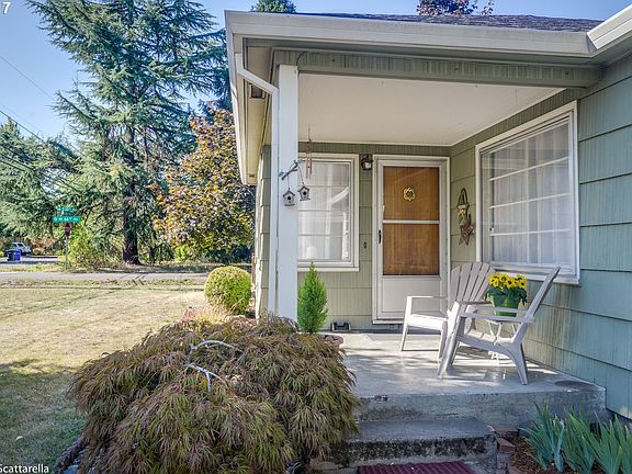 4th image of 22975 NW Dogwood St