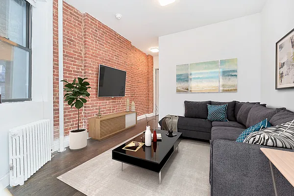 Rented by Living New York | media 8