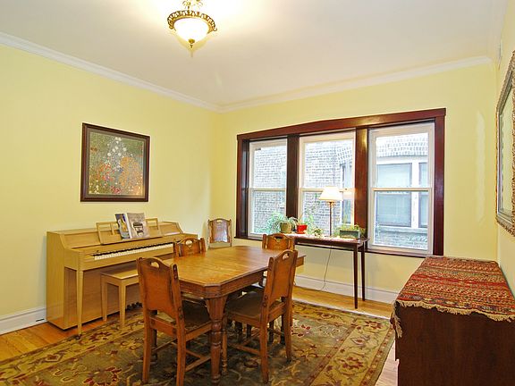 4th image of 3936 N Monticello Ave #2S