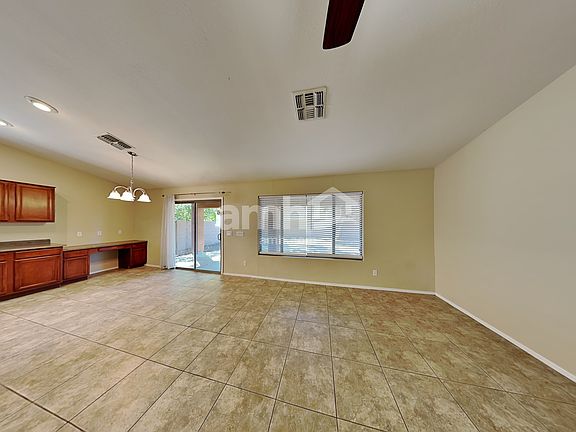 5th image of 16261 W Hope Dr