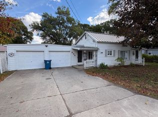 836 N Cherry St, Evart, MI 49631