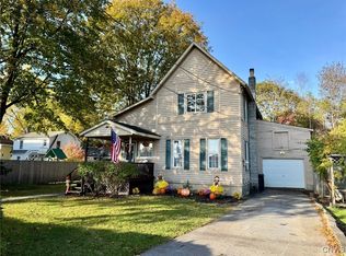 35 Elm St, Clinton, NY 13323