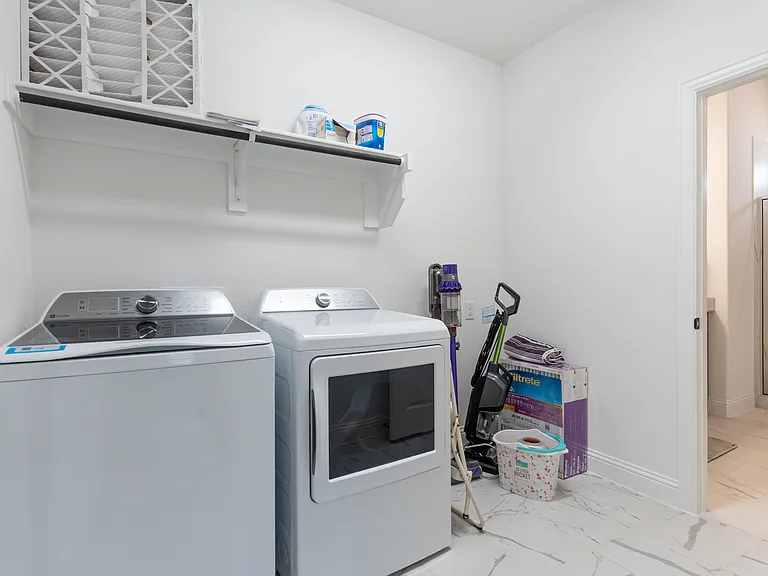 5200 Woodway Dr — Photo 21