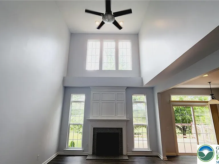 1816 Emerald Dr S — Photo 14