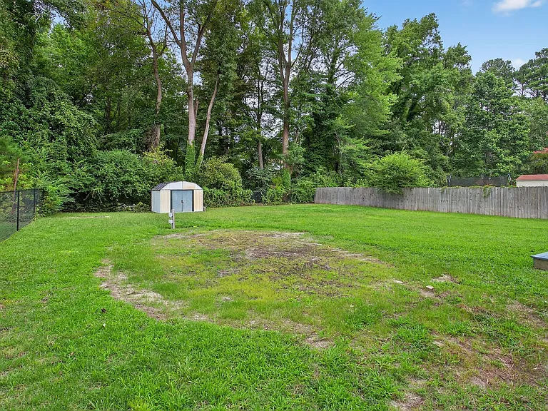 114 Battle Rd — Photo 29