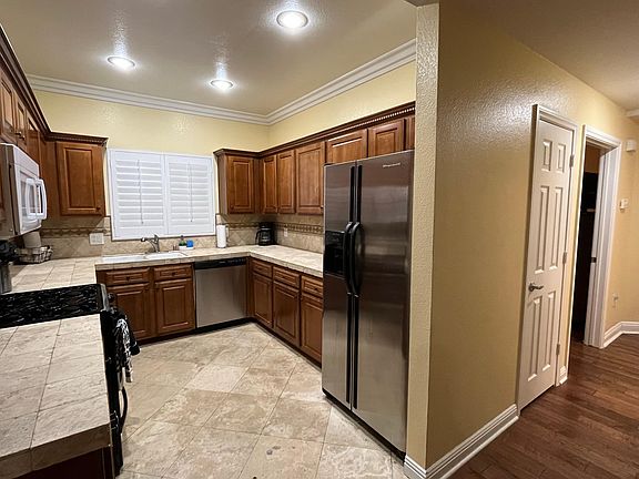 3rd image of 5250 S Rainbow Blvd Unit 1158