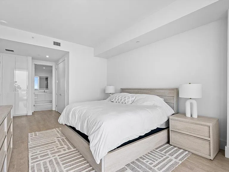 220 Lake Shore Dr #1513 — Photo 12