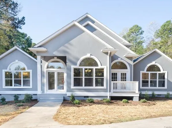 502 Live Oaks Ct, Fort Mill, SC 29715