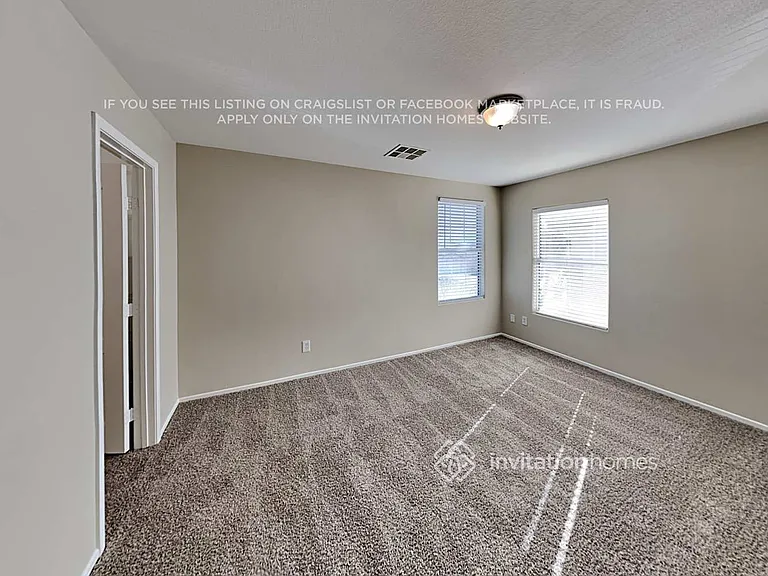6055 Eganridge Ct — Photo 15