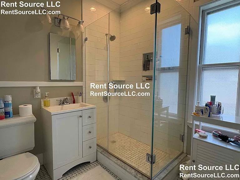 1619 Centre St #TOP FLOOR — Photo 17