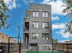 6363 S Ellis Ave, Chicago, IL