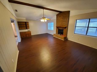 713 Bowie St, Forney, TX