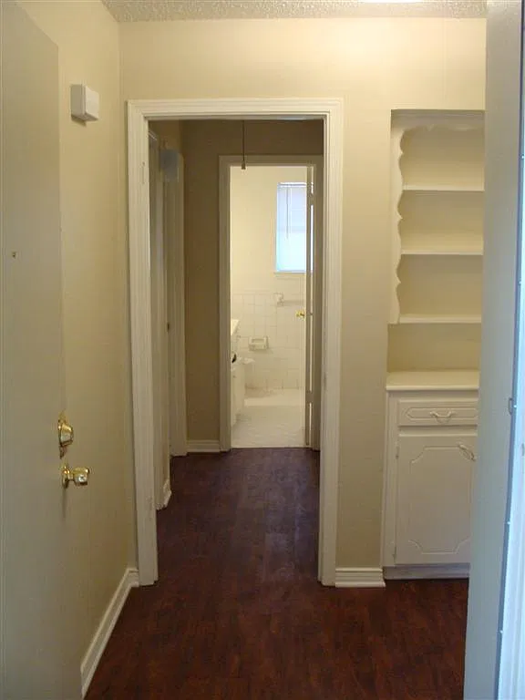 3 bed, 1200 sqft, $1,795 — Photo 3