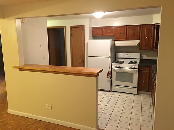 2nd image of 6817 N Olmsted Ave #1