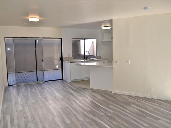 3rd image of 8480 Via Sonoma Unit 22