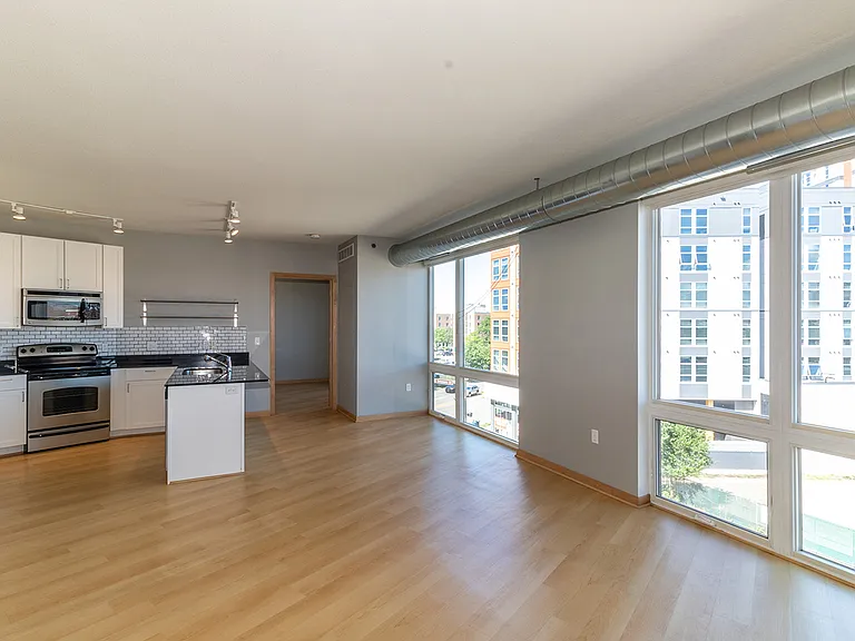 Solhaus Apartments & Tower — Photo 137