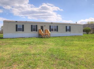 45 W Lone Oak Rd, Clay City, KY 40312