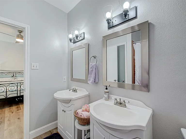 8077 El Mundo St #8077 — Photo 28