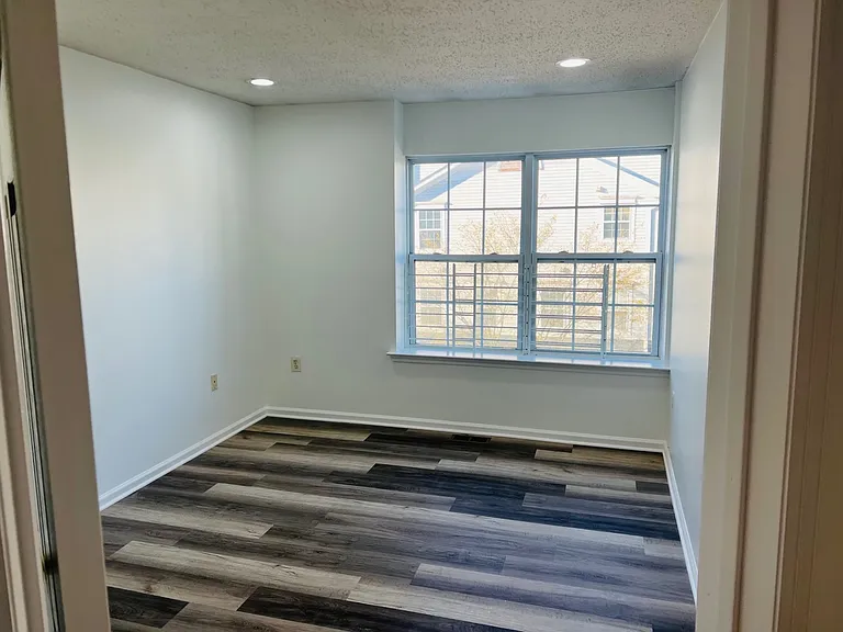 41 Prestwick Way #41 — Photo 14