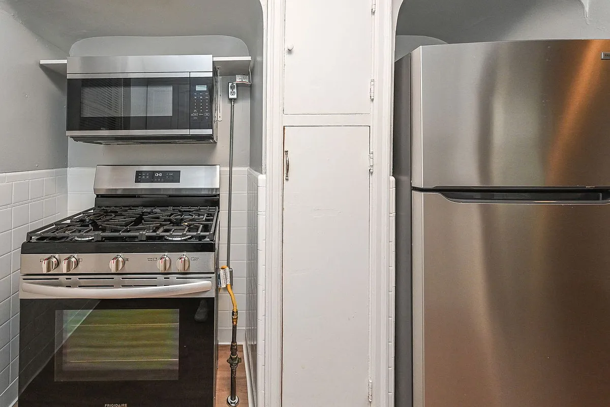 Building Photo - 872 Clifton Crest Ter #1