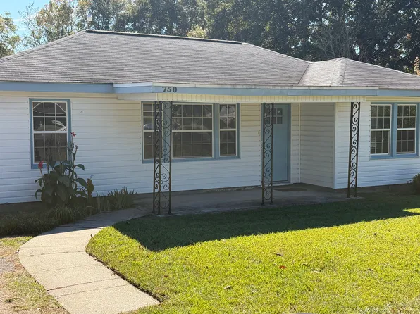 750 Highway 42, Petal, MS 39465