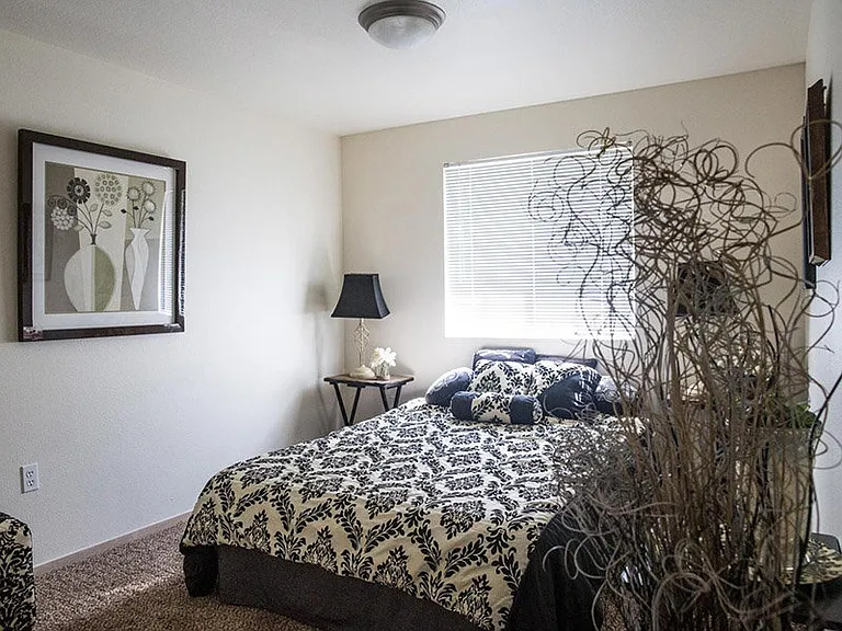 Eagle Pointe — Photo 9