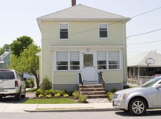 33 Proctor St, Peabody, MA 01960