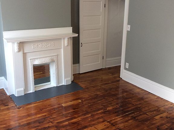 2nd floor living room