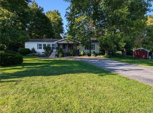 20 Germandale Dr, Fulton, NY 13069