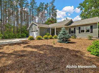 2360 E Mount Garfield Rd, Muskegon, MI 49444
