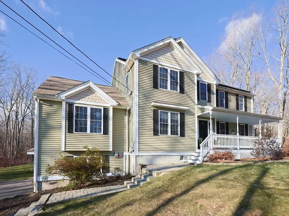 43 King St, Uxbridge, MA 01569