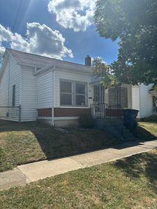 911 Cleveland Ave, Saint Marys, OH, 45885