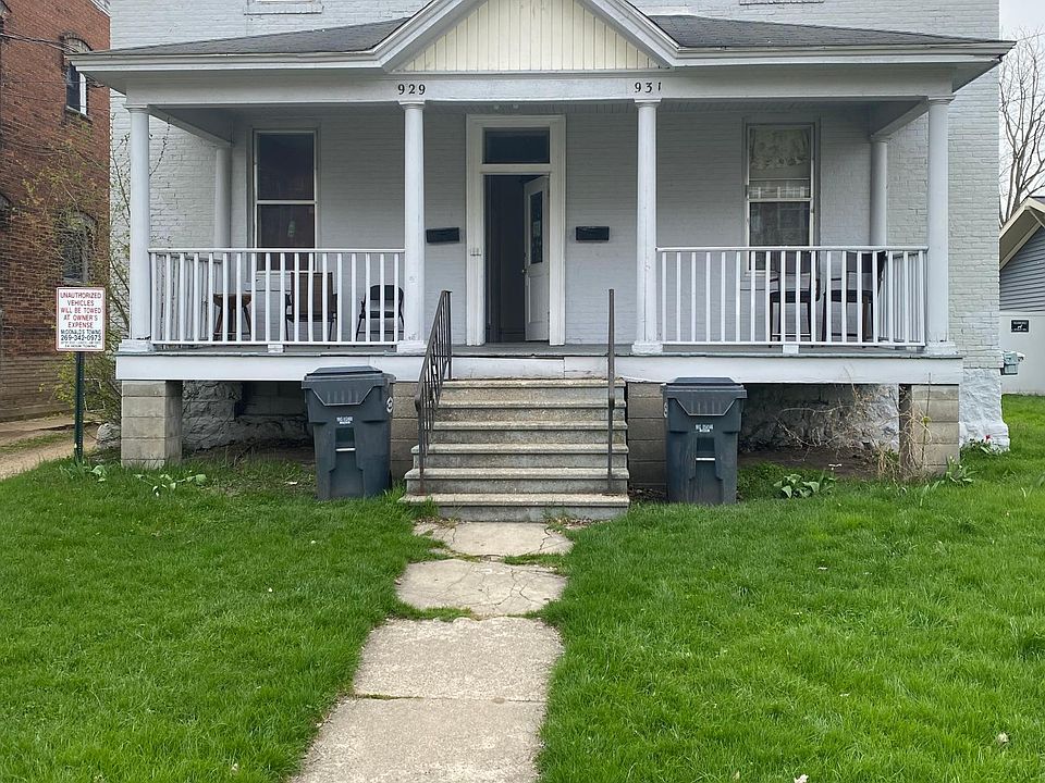 1st image of 929 N Burdick St #929