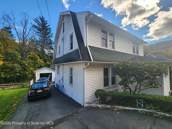 3rd image of 212 Layton Rd