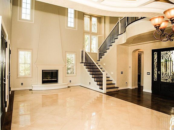 4th image of 24812 Los Altos Dr