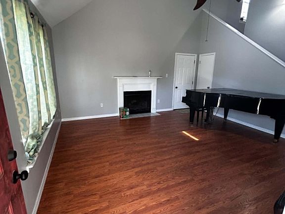 5th image of 2390 Trafalgar Dr