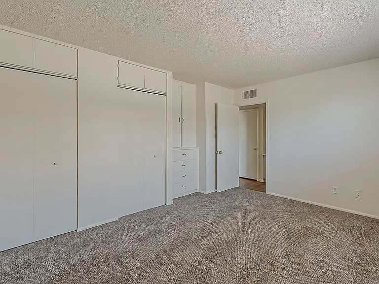 Cabrillo pointe apartments — Photo 21