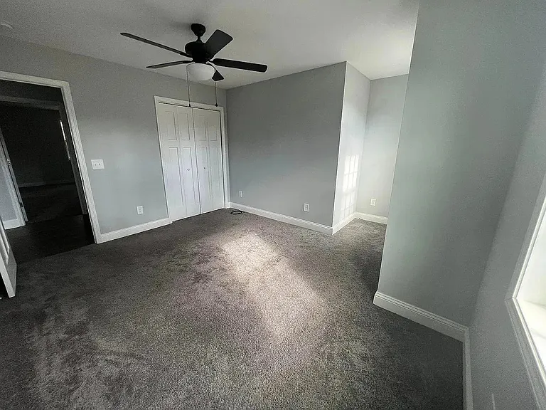 411 Caddie Ct — Photo 10
