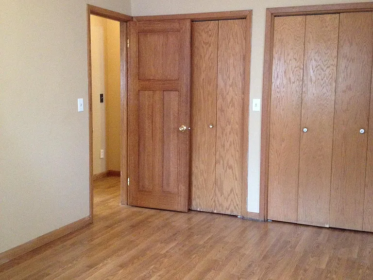 806 1st St SW #1 — Photo 18