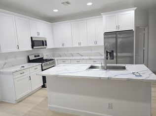 7615 Paso Robles Ave, Las Vegas, NV 89113