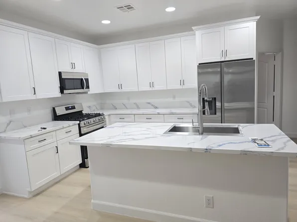 7615 Paso Robles Ave, Las Vegas, NV 89113