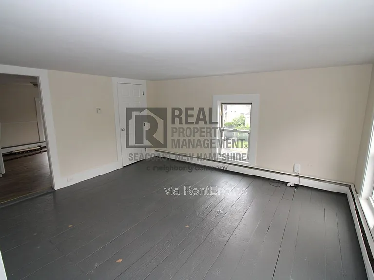 136 Front St #3 — Photo 3