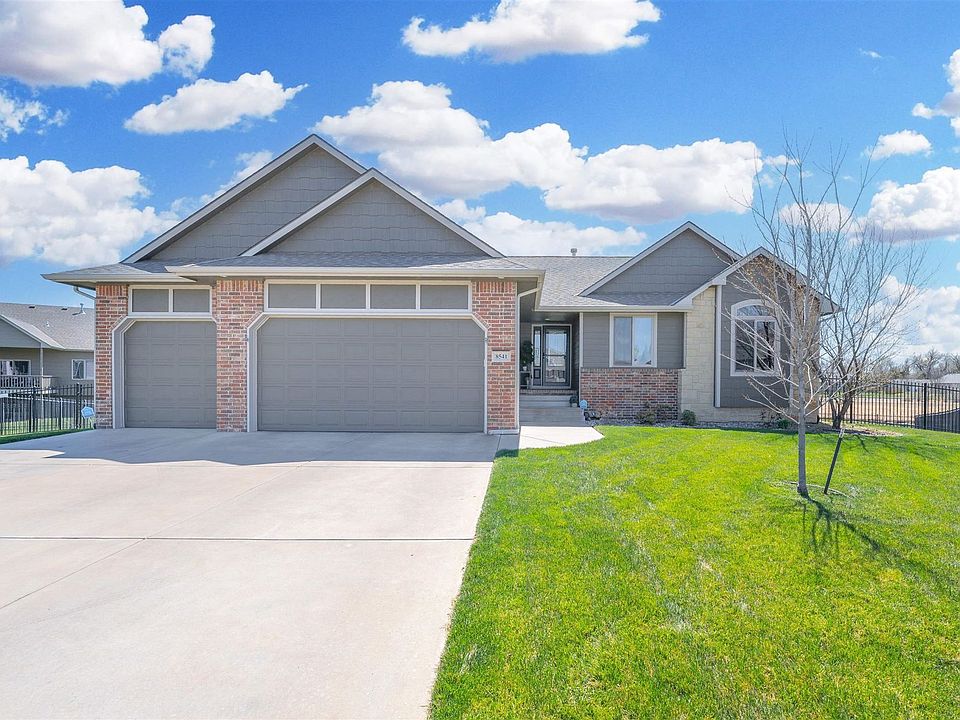 1st image of 8541 W Candlewood Ct