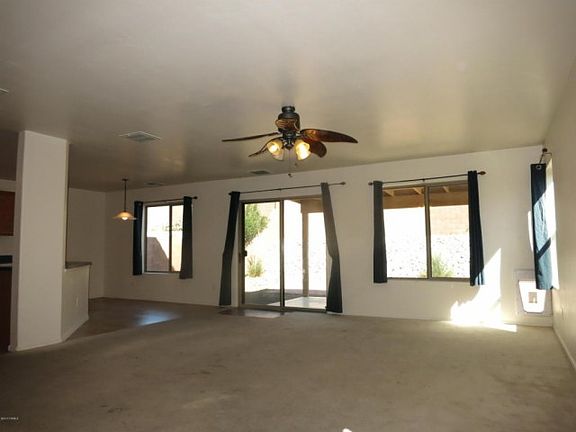 5th image of 684 W Desert Blossom Dr