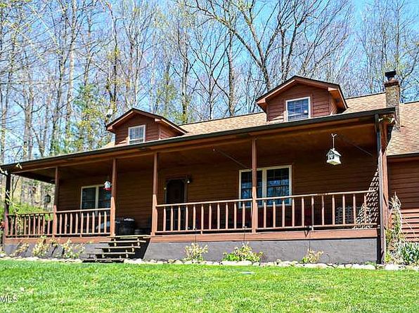 306 Mountain Rd