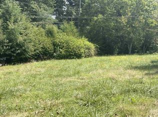 1711 Martha Rd, Barboursville, WV 25504