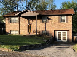 5404 NW Tenbury Ln, Knoxville, TN 37921